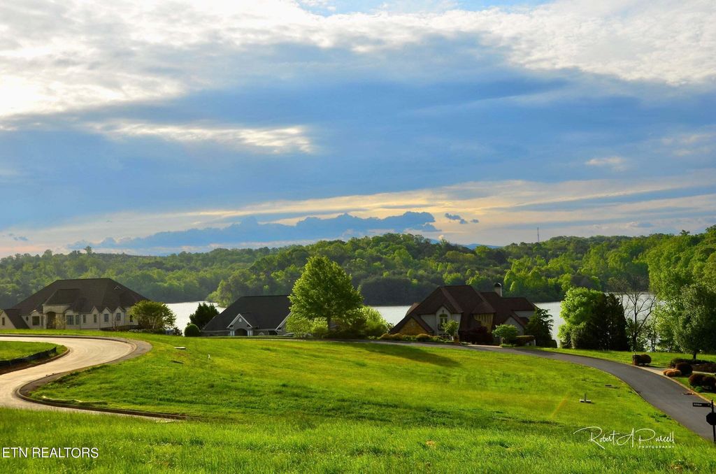 Photo of 185 Killdeer Drive, Vonore, TN 37885 (MLS # 1257907)