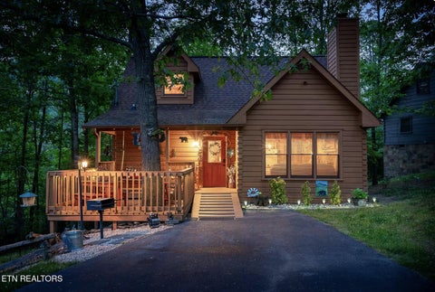 Tiny photo for 3513 Country Pines Way, Sevierville, TN 37876 (MLS # 1359345)