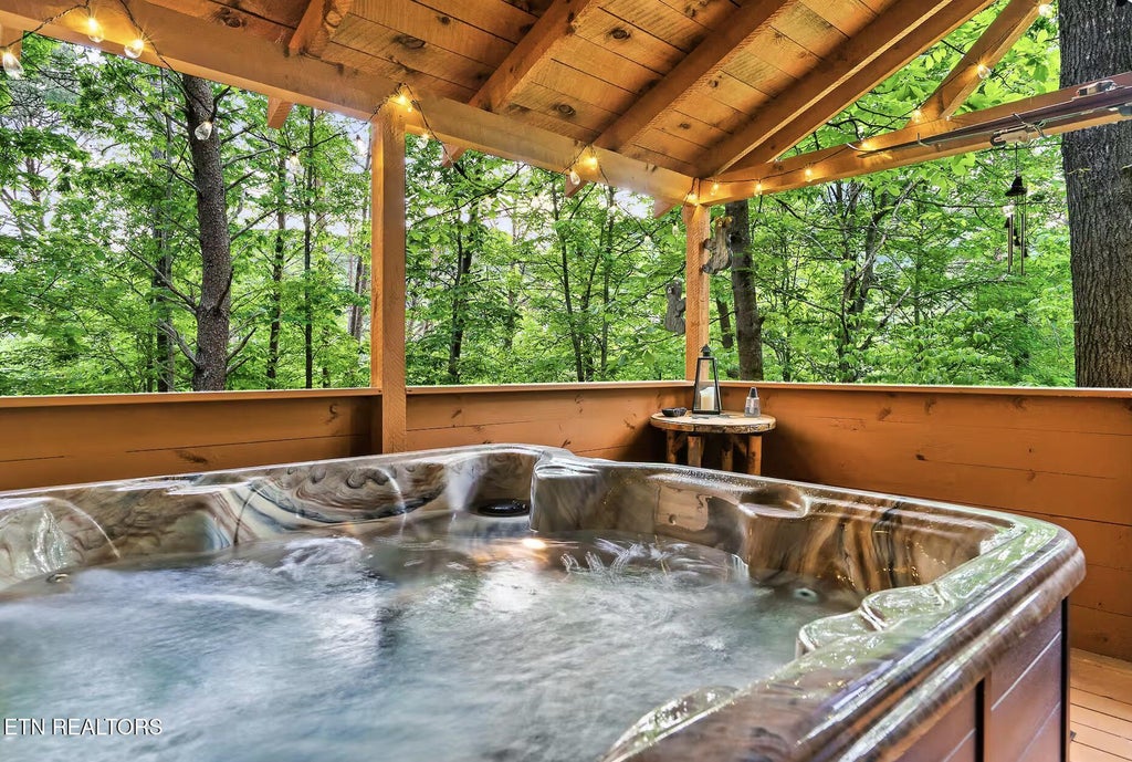 Photo of 3513 Country Pines Way, Sevierville, TN 37876 (MLS # 1359345)