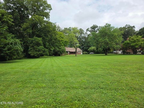 Tiny photo for 1211 Craig Rd, Knoxville, TN 37919 (MLS # 1348171)