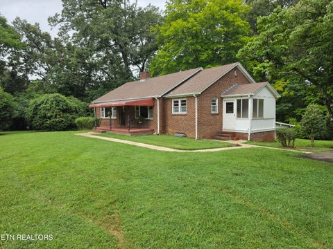Tiny photo for 1211 Craig Rd, Knoxville, TN 37919 (MLS # 1348171)