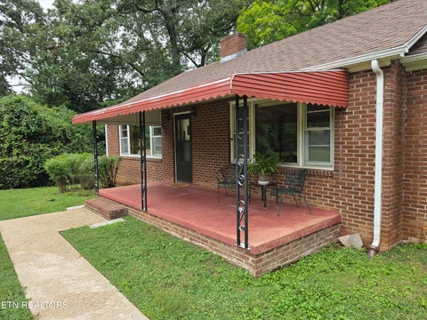 Tiny photo for 1211 Craig Rd, Knoxville, TN 37919 (MLS # 1348171)