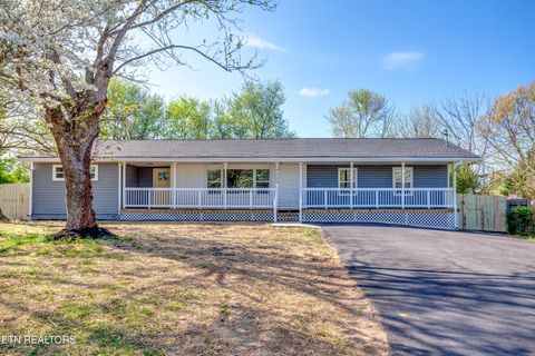 Photo of 4304 NW Strolling Rd, Knoxville, TN 37912 (MLS # 1335258)