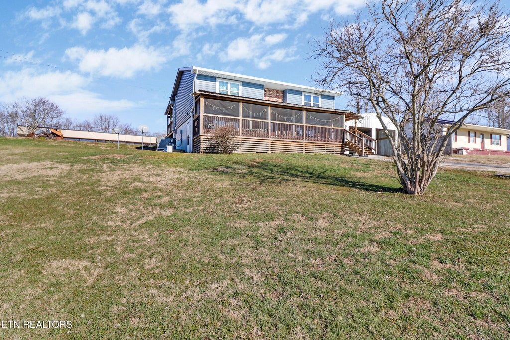 Photo of 625 Mccartt St, Wartburg, TN 37887 (MLS # 1350290)