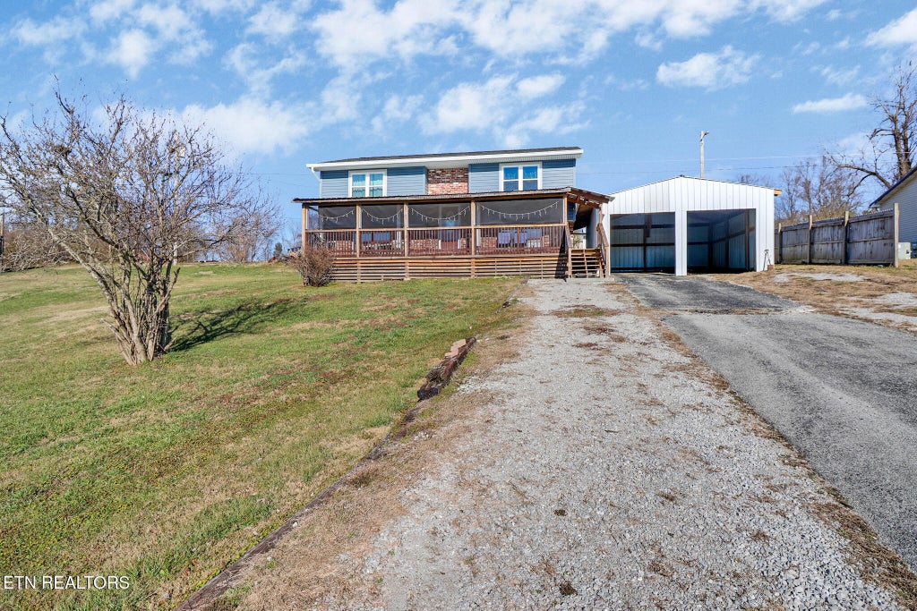 Photo of 625 Mccartt St, Wartburg, TN 37887 (MLS # 1350290)