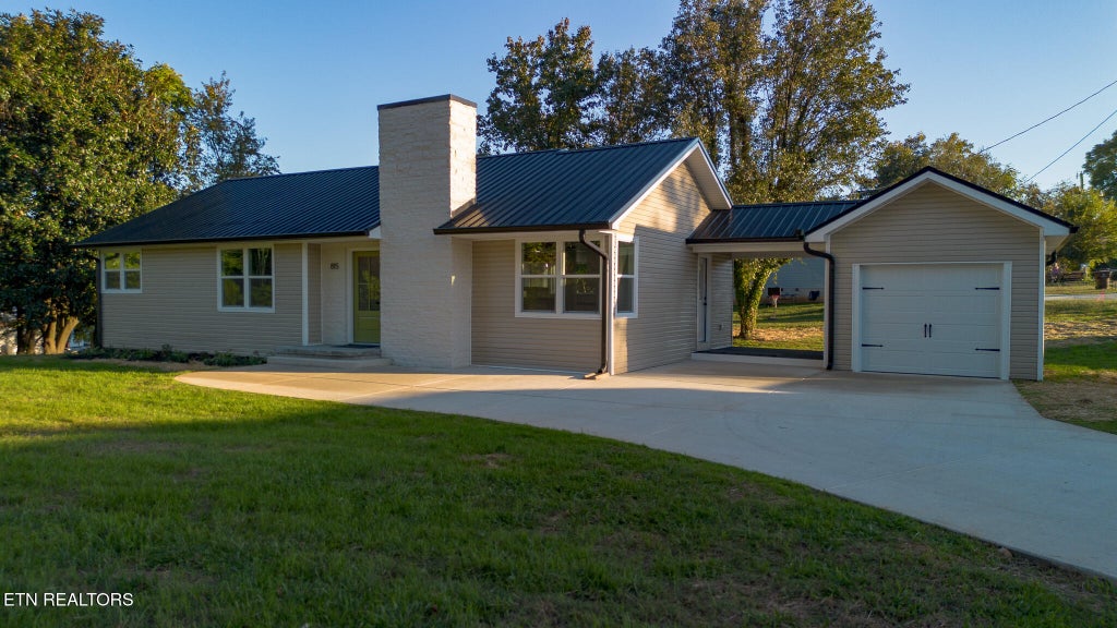 Photo of 815 W Mountcastle St, Jefferson City, TN 37760 (MLS # 1359121)