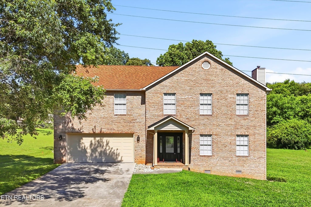 Photo of 236 Jeseph Court, Maryville, TN 37803 (MLS # 1345137)
