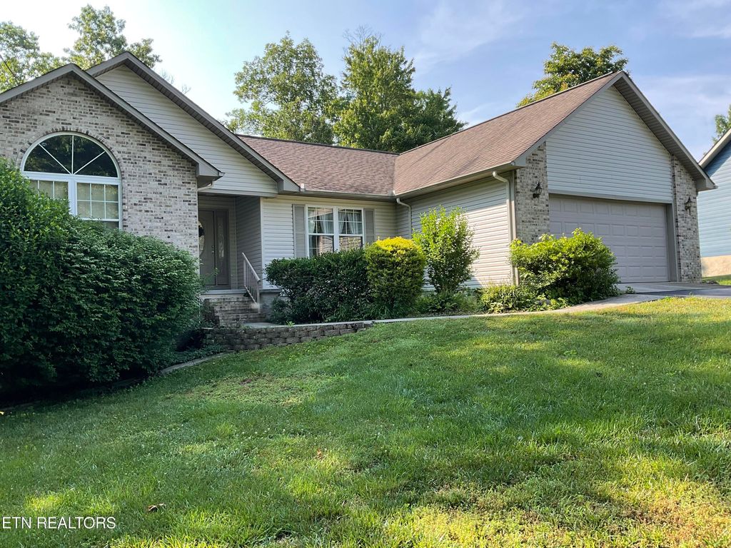 Photo of 186 Daybreak Lane, Crossville, TN 38571 (MLS # 1304396)