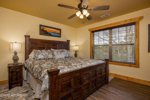 Tiny photo for 1019 Potters Way, Gatlinburg, TN 37738 (MLS # 1327714)