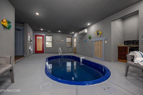 Tiny photo for 1019 Potters Way, Gatlinburg, TN 37738 (MLS # 1327714)