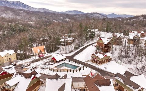 Tiny photo for 1019 Potters Way, Gatlinburg, TN 37738 (MLS # 1327714)