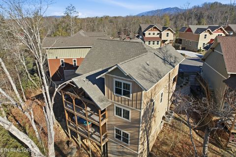Tiny photo for 1019 Potters Way, Gatlinburg, TN 37738 (MLS # 1327714)