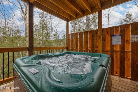 Tiny photo for 1019 Potters Way, Gatlinburg, TN 37738 (MLS # 1327714)