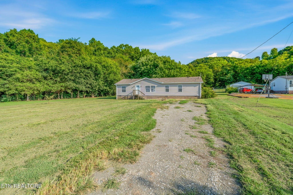 Photo of 522 Farm Loop Rd, New Market, TN 37820 (MLS # 1353203)