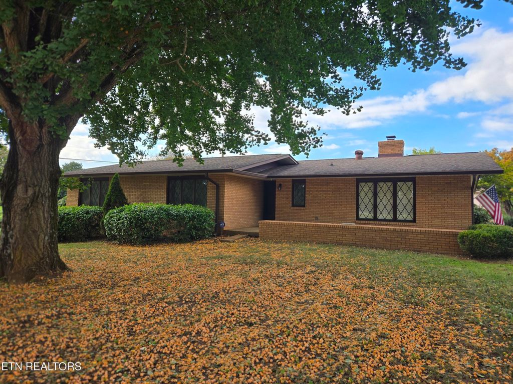 Photo of 7501 Berkshire Blvd, Powell, TN 37849 (MLS # 1318163)