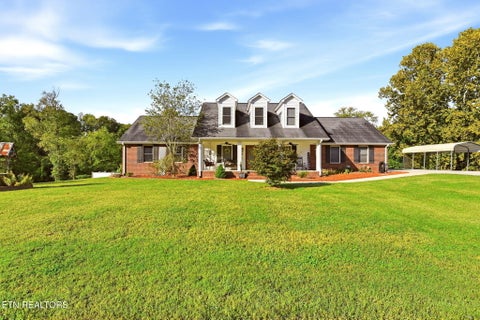 Photo of 254 Orchard View Rd, Oliver Springs, TN 37840 (MLS # 1357422)