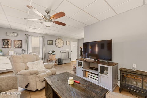 Tiny photo for 254 Orchard View Rd, Oliver Springs, TN 37840 (MLS # 1357422)