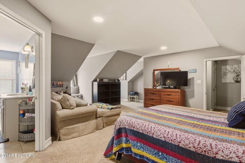 Tiny photo for 254 Orchard View Rd, Oliver Springs, TN 37840 (MLS # 1357422)