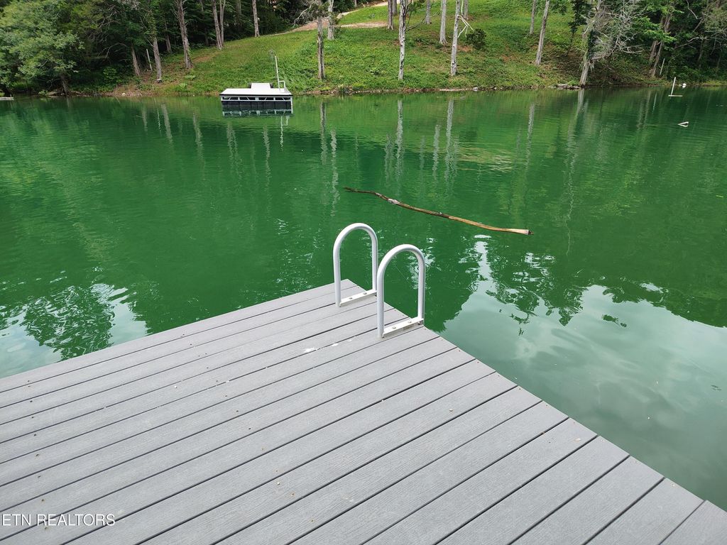 Photo of 317 Highland Trace Rd, Sharps Chapel, TN 37866 (MLS # 1292268)