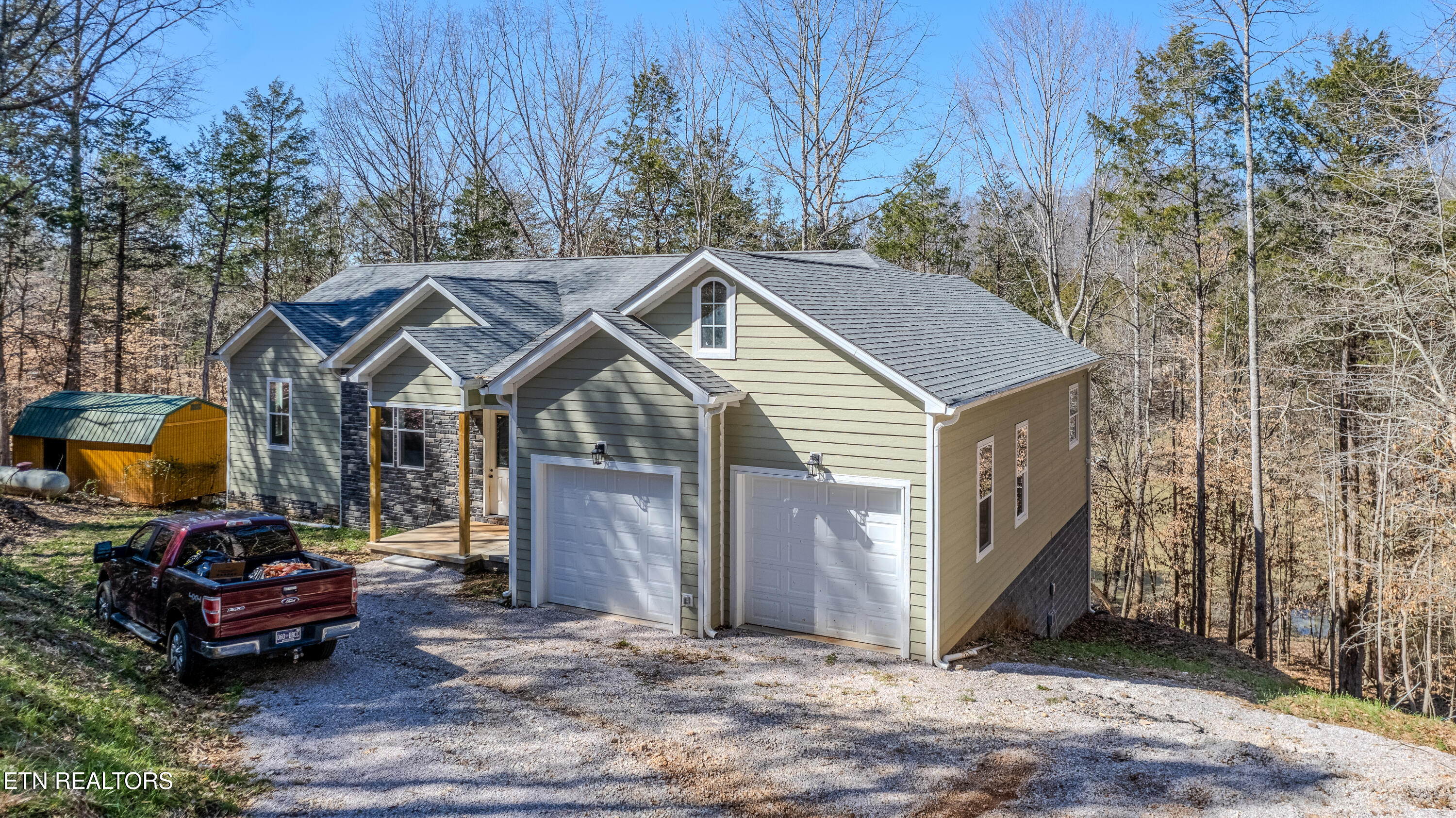 317 Highland Trace Rd