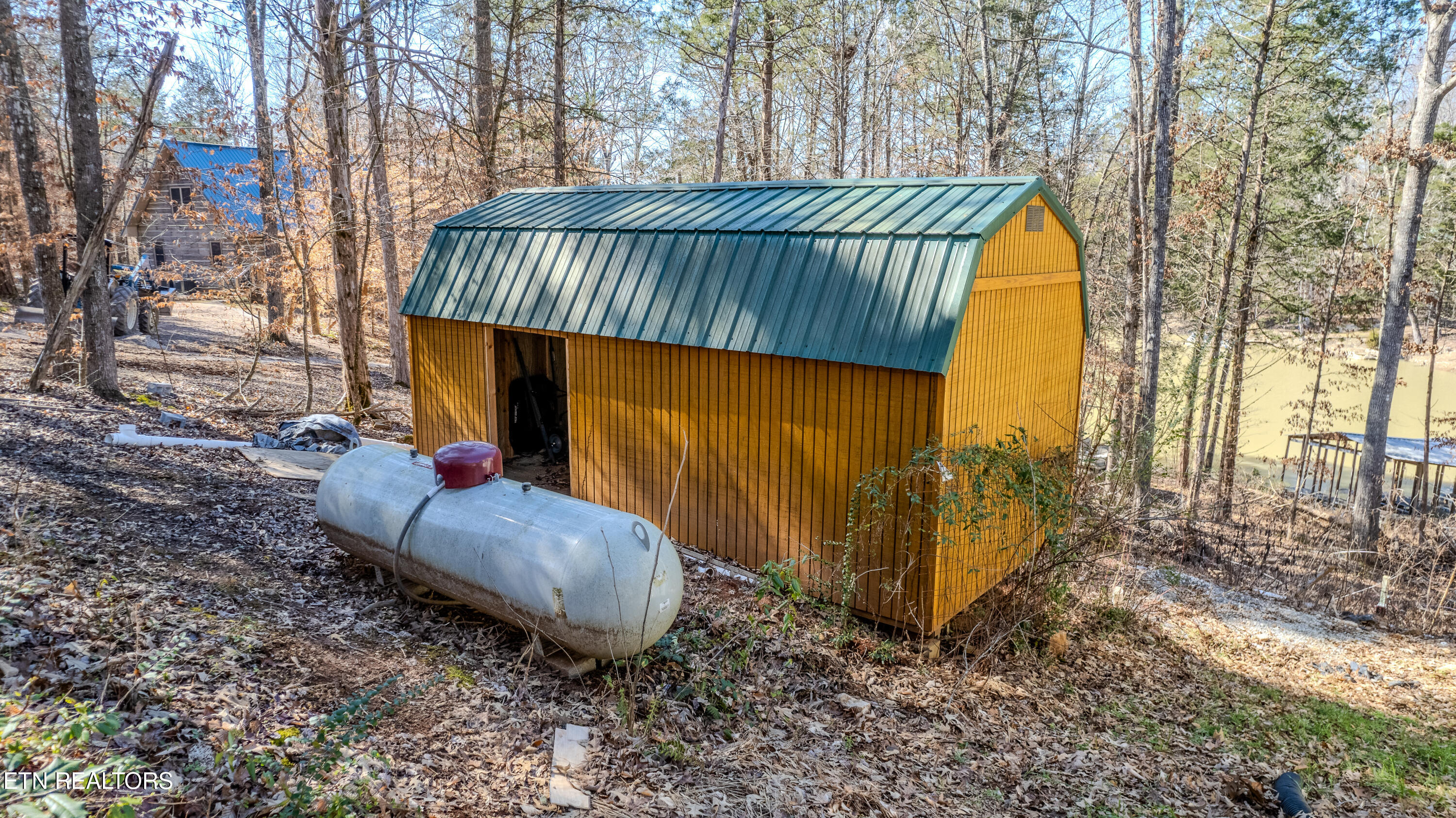 317 Highland Trace Rd