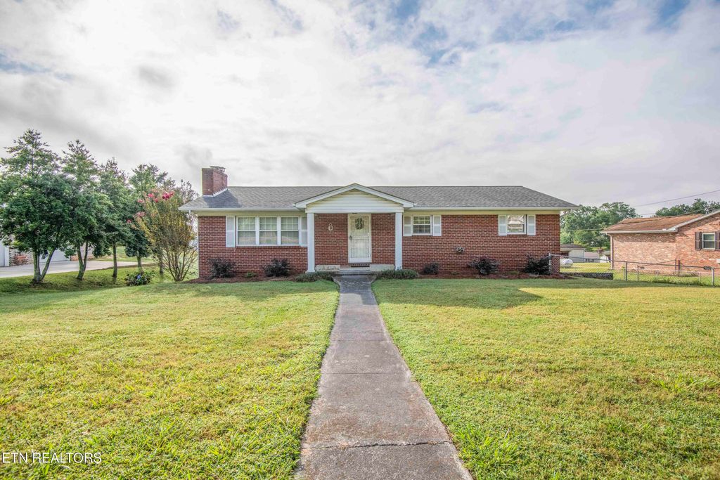 Photo of 7224 Ridgeview Rd, Corryton, TN 37721 (MLS # 1319346)