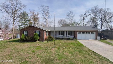 Photo of 102 Oakwood Drive, Clinton, TN 37716 (MLS # 1333556)