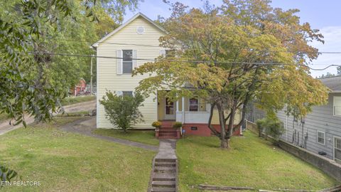 Photo of 166 Biggs Street St, Sweetwater, TN 37874 (MLS # 1317488)
