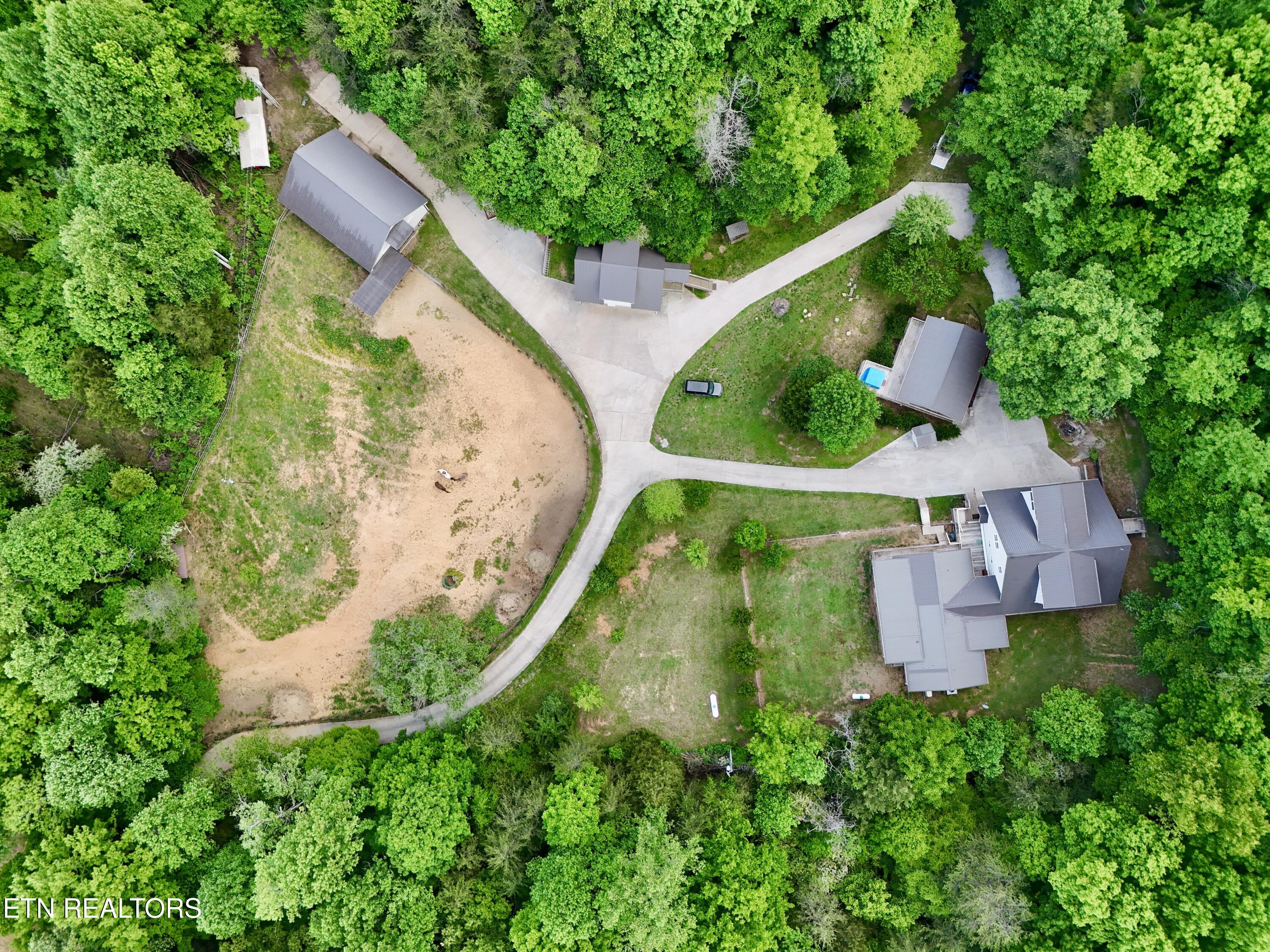 489 Hickory Grove Rd