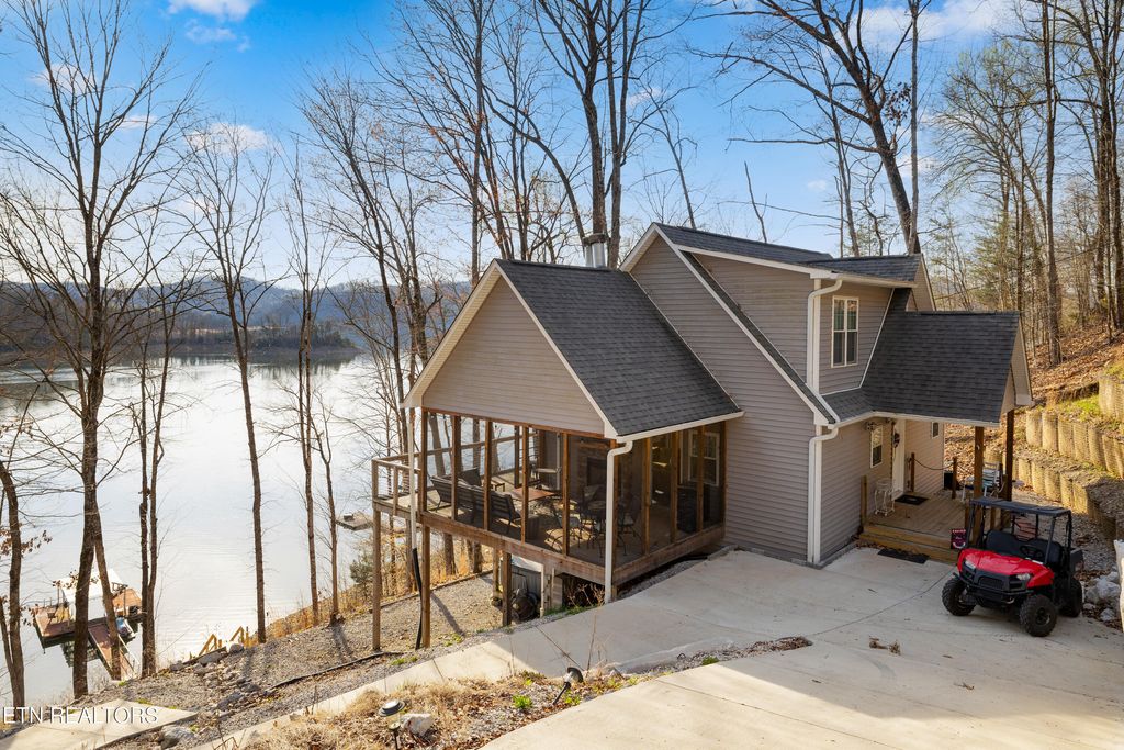 Photo of 1317 Lakeview Drive Drive, Sharps Chapel, TN 37866 (MLS # 1335275)