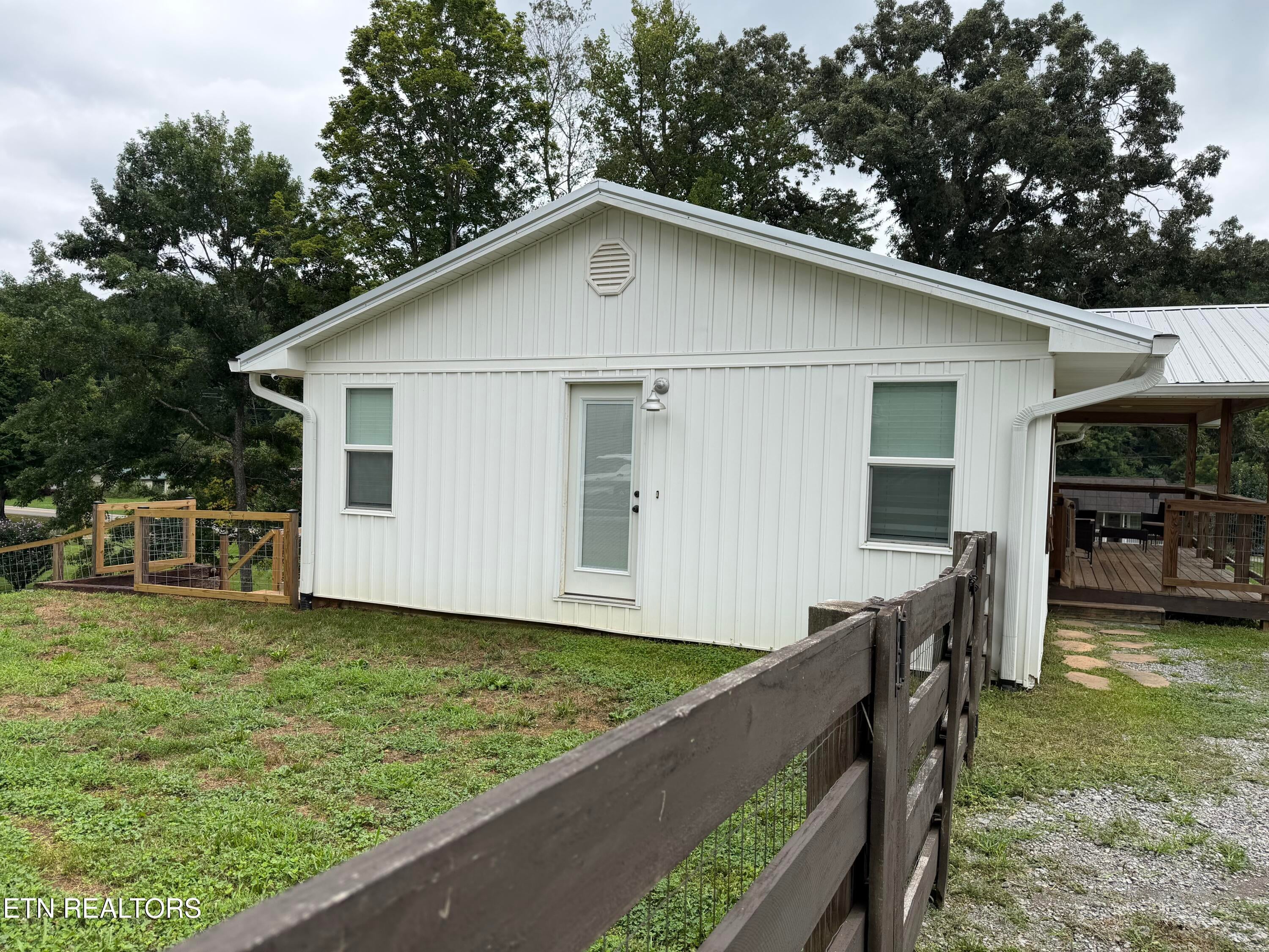 106 Moccasin Hollow Lane