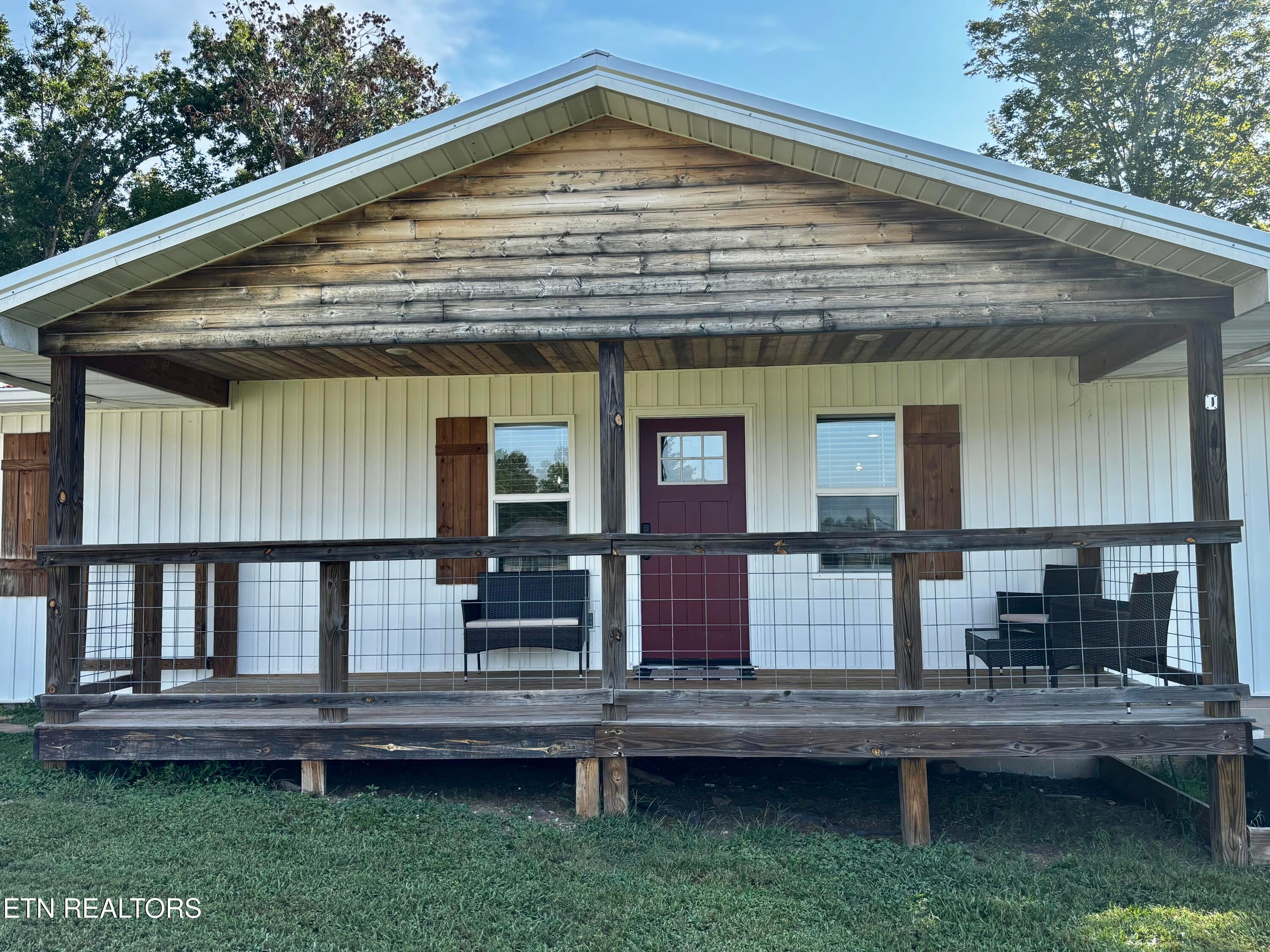 106 Moccasin Hollow Lane