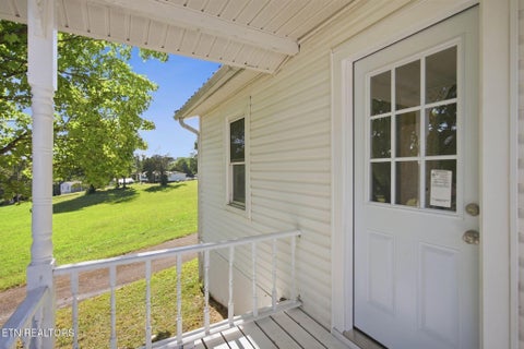Tiny photo for 1433 Dogwood St, Morristown, TN 37814 (MLS # 1355762)