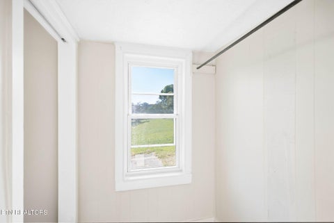 Tiny photo for 1433 Dogwood St, Morristown, TN 37814 (MLS # 1355762)