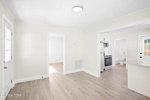 Tiny photo for 1433 Dogwood St, Morristown, TN 37814 (MLS # 1355762)