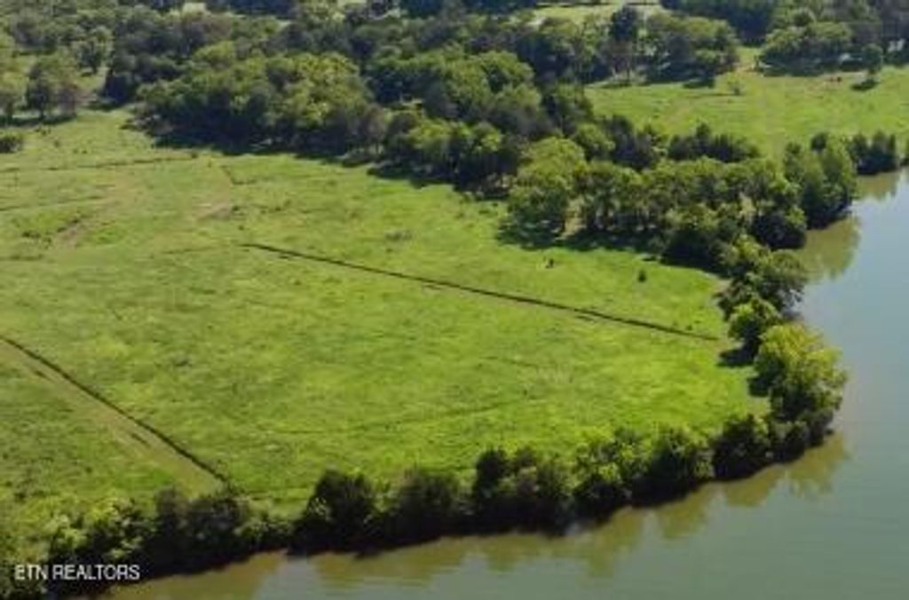 Photo of 308 McReynolds Rd #Lot 4, Friendsville, TN 37737 (MLS # 1336071)