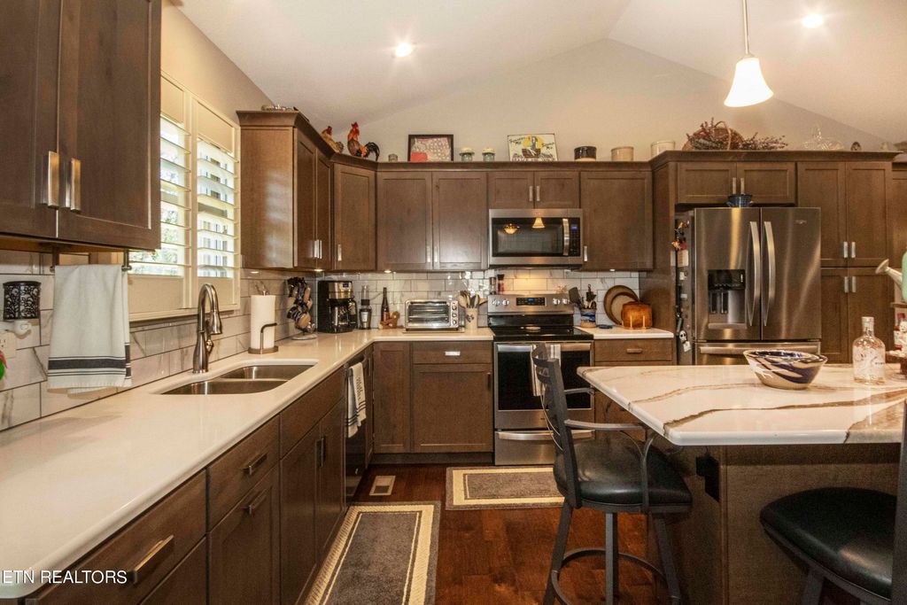 Photo of 218 S Carter School Rd, Strawberry Plains, TN 37871 (MLS # 1255624)