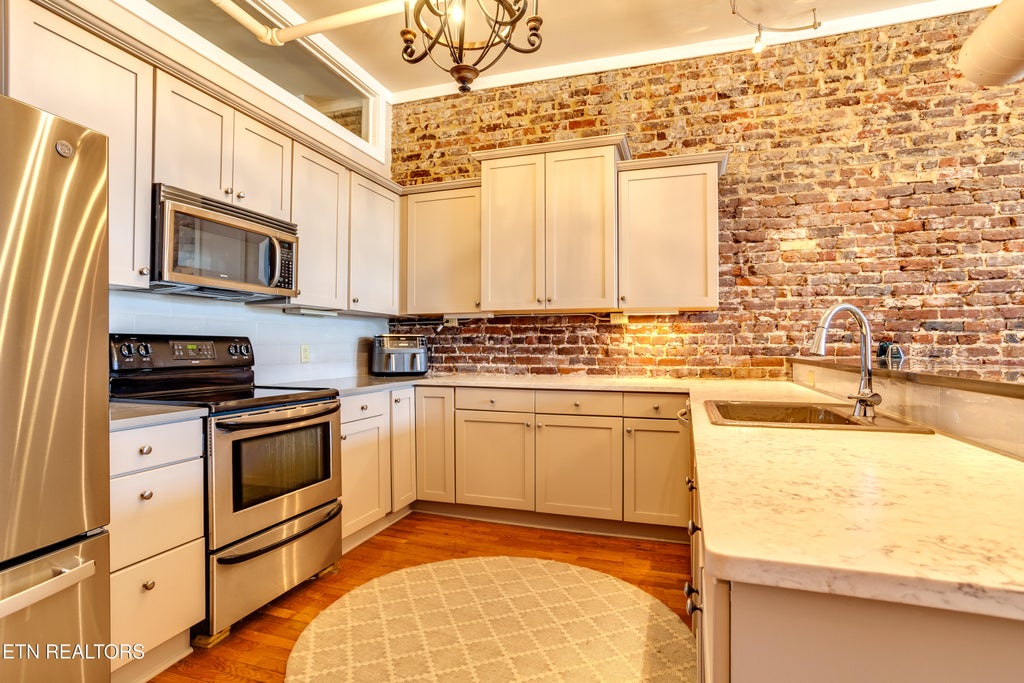 Photo of 418 S Gay St #503, Knoxville, TN 37902 (MLS # 1352208)