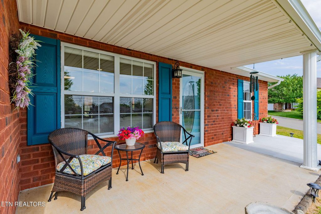 Photo of 4216 Kingdom Lane, Knoxville, TN 37938 (MLS # 1338409)