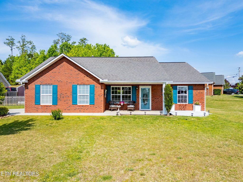 Photo of 4216 Kingdom Lane, Knoxville, TN 37938 (MLS # 1338409)