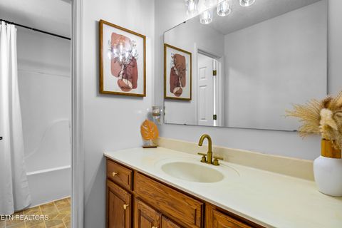 Tiny photo for 1325 Cannon Ave, Sweetwater, TN 37874 (MLS # 1327733)