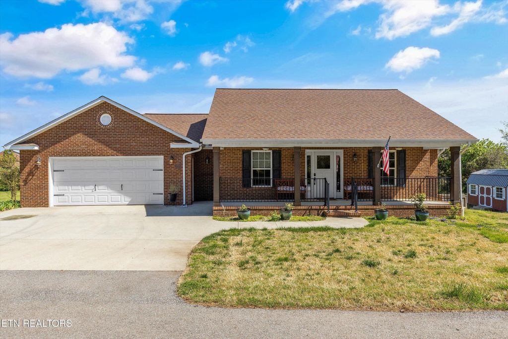 Photo of 1028 Disco Loop Rd, Friendsville, TN 37737 (MLS # 1295754)