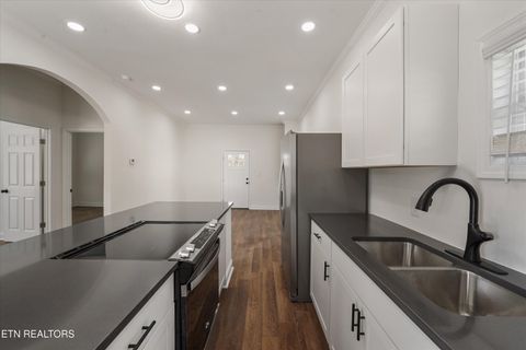 Tiny photo for 822 Vermont Ave, Knoxville, TN 37921 (MLS # 1334821)