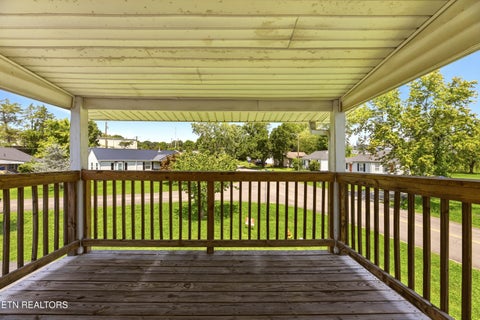 Tiny photo for 108 Meadowbrook St, Clinton, TN 37716 (MLS # 1349351)