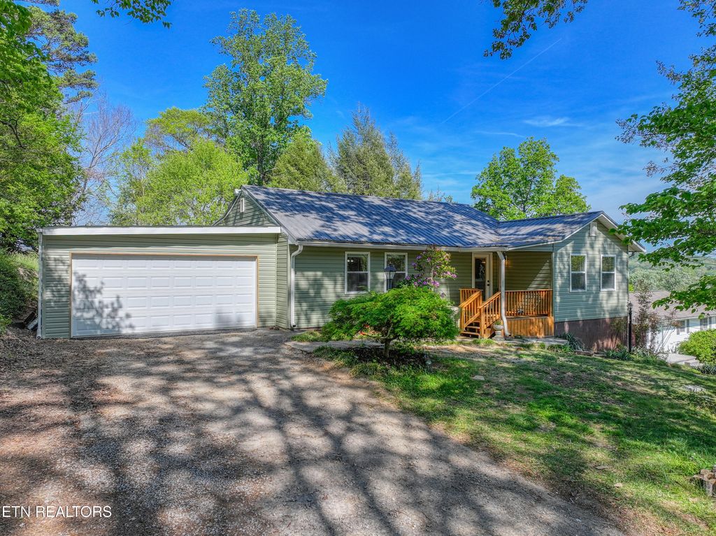 Photo of 7822 Fersner Rd, Powell, TN 37849 (MLS # 1337138)