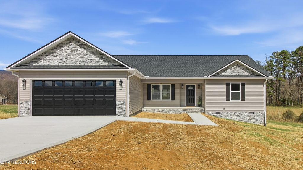 Photo of 149 Vista Court, Oliver Springs, TN 37840 (MLS # 1332270)