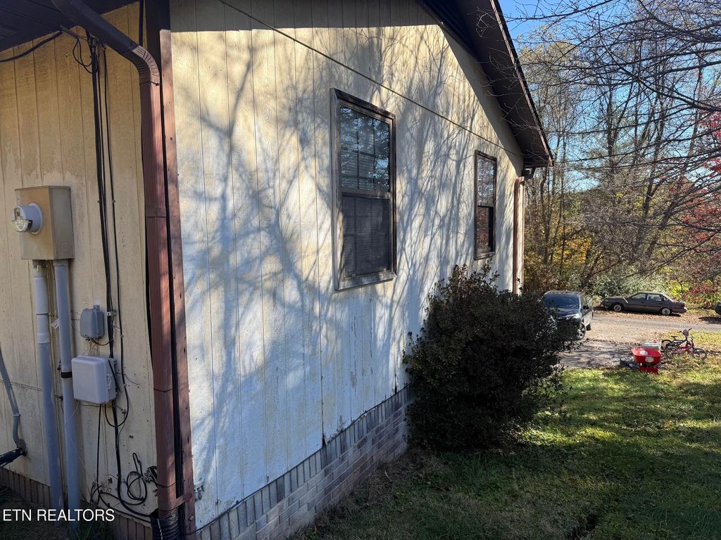Photo of 134 Allen Drive, Tazewell, TN 37879 (MLS # 1321593)