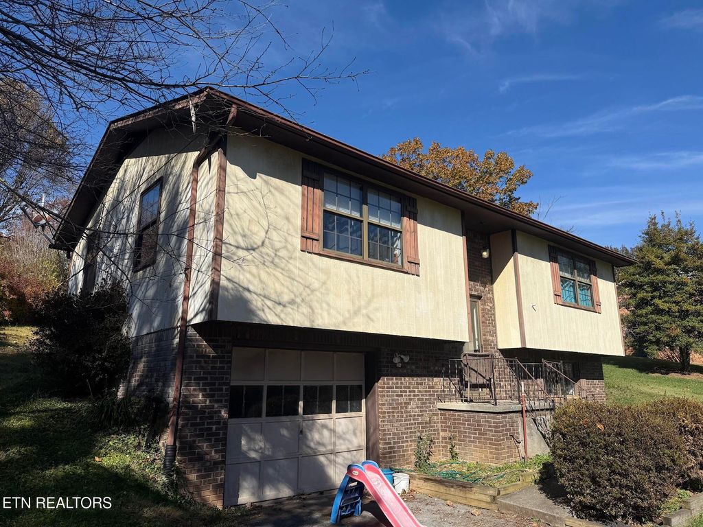 Photo of 134 Allen Drive, Tazewell, TN 37879 (MLS # 1321593)