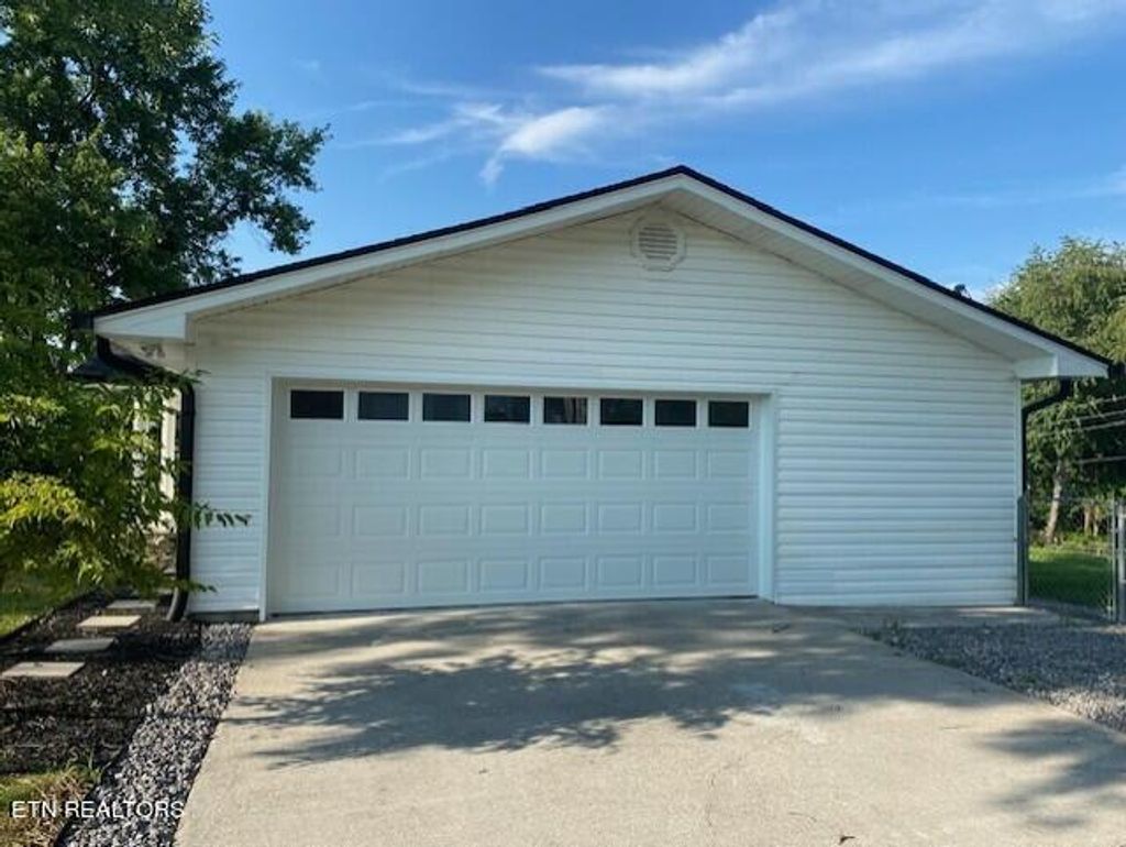 Photo of 4122 Birchbrook Drive, Rockford, TN 37853 (MLS # 1271017)