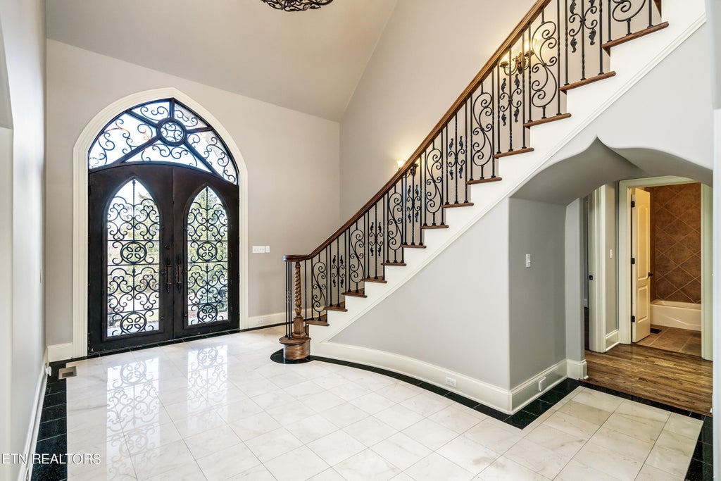 Photo of 9116 Linksvue Drive, Knoxville, TN 37922 (MLS # 1248558)